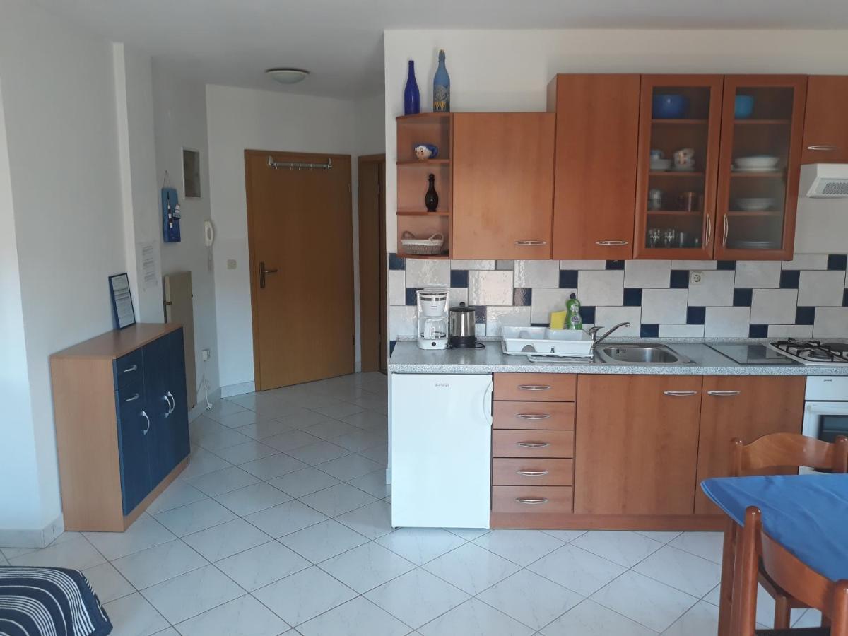 Apartments Denis บัชกา ภายนอก รูปภาพ