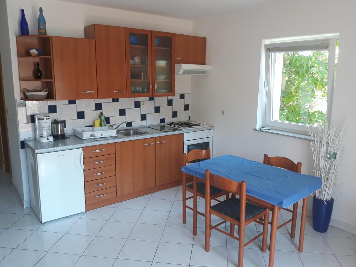 Apartments Denis บัชกา ภายนอก รูปภาพ